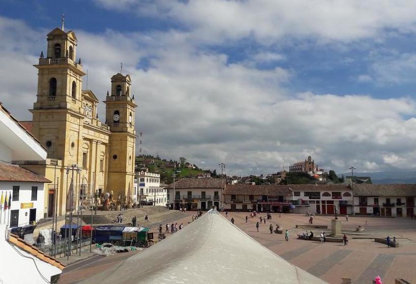 ホテル Santiamen De La Villa