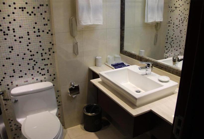 هتل Southern Airlines Pearl  Dalian