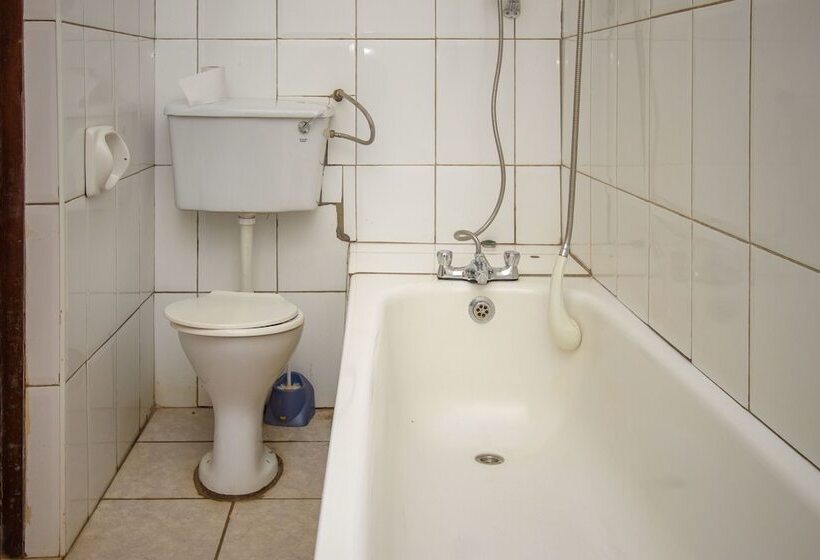 هتل Town Lodge Tororo