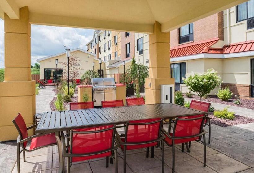 בית מלון כפרי Towneplace Suites By Marriott New Hartford