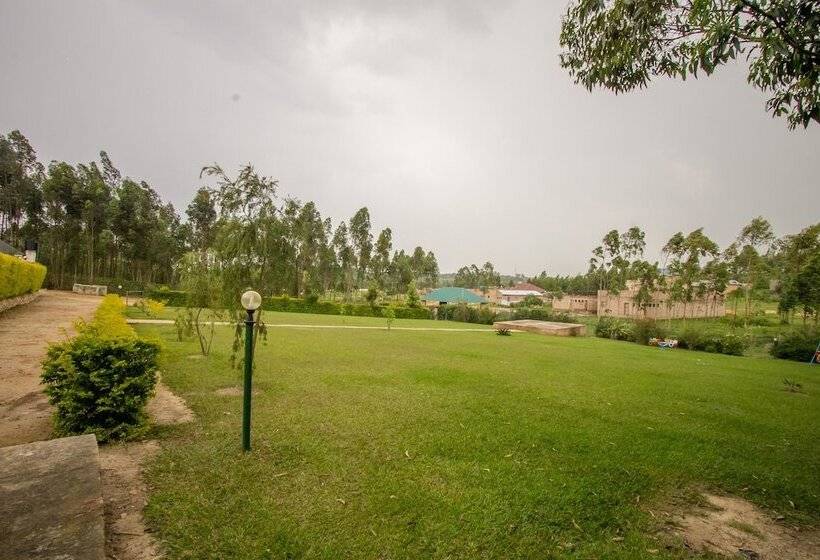 هتل Trek Savannah