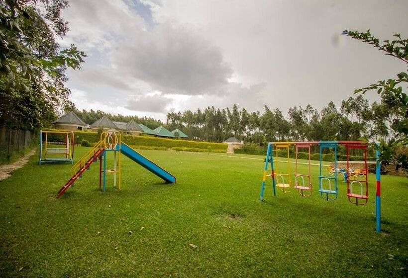 هتل Trek Savannah