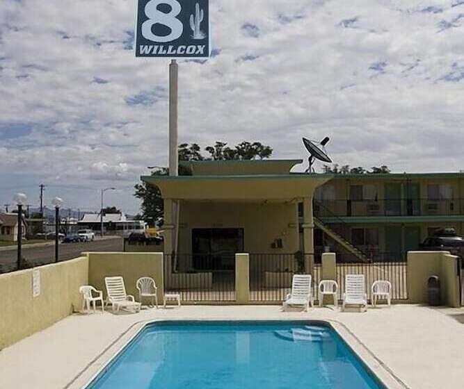 Motel 8 Willcox