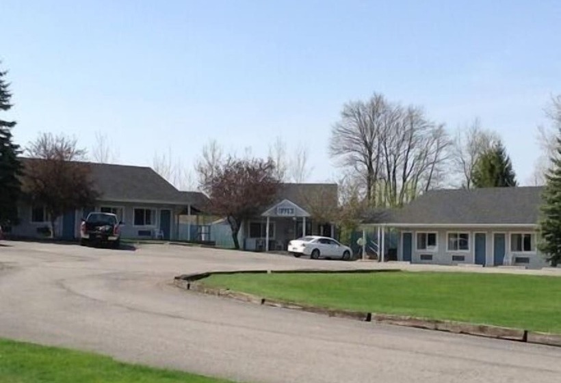 Мотель Dollinger's Motor Inn