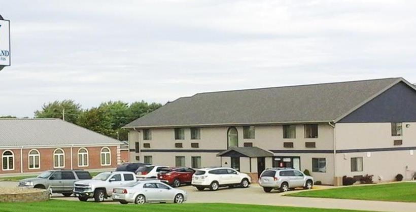 모텔 Heartland Hotel & Suites