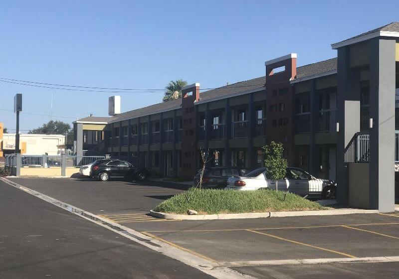 فندق على الطريق Texas Inn Mcallen Airport
