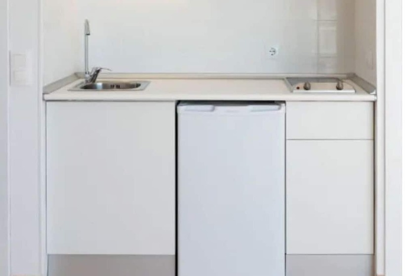 Neighbours Beach Apartments