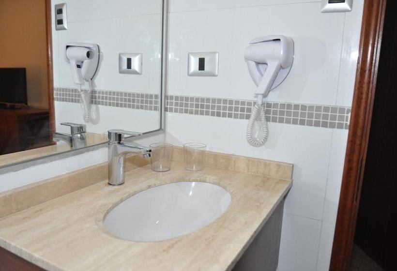 Nuevo Hotel Constitucion