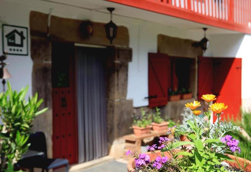 레지던스 Casa Rural Malkornea