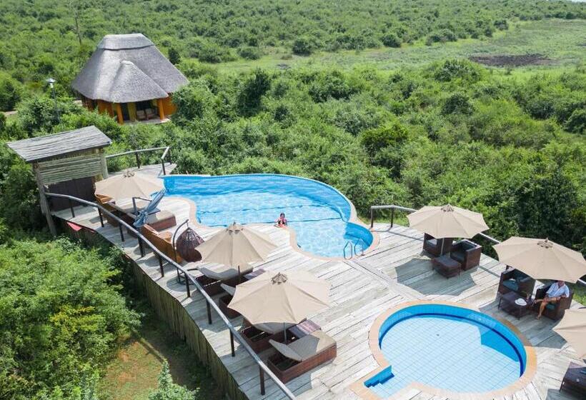 استراحتگاه Buffalo Safari Lodge