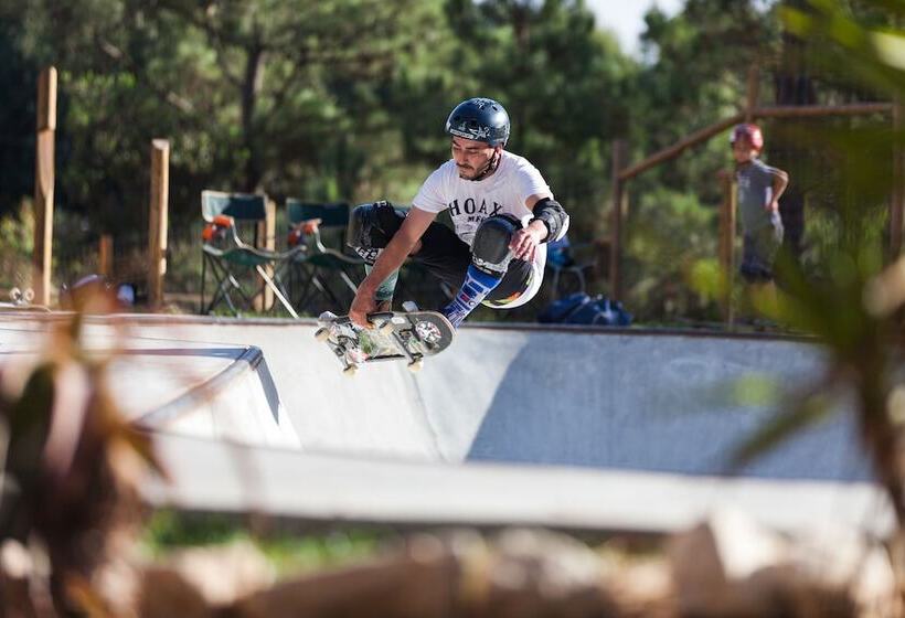 리조트 Bukubaki Eco Surf