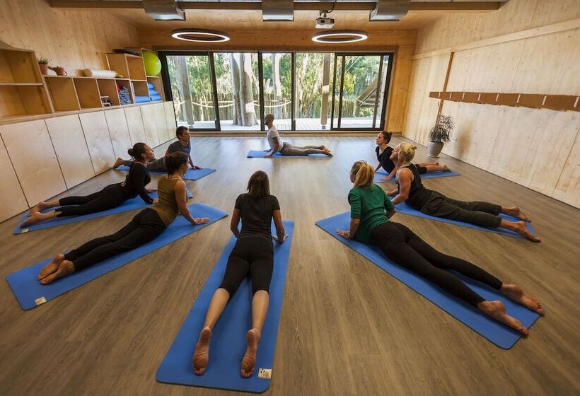 리조트 Bukubaki Eco Surf