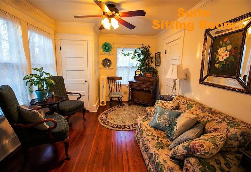 Sheppard S Campus B&b