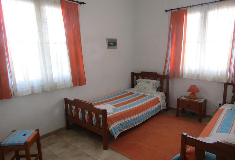 West Coast Surf Hostel