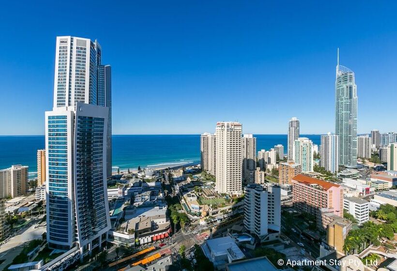 Circle On Cavill   Apartment Stay Private