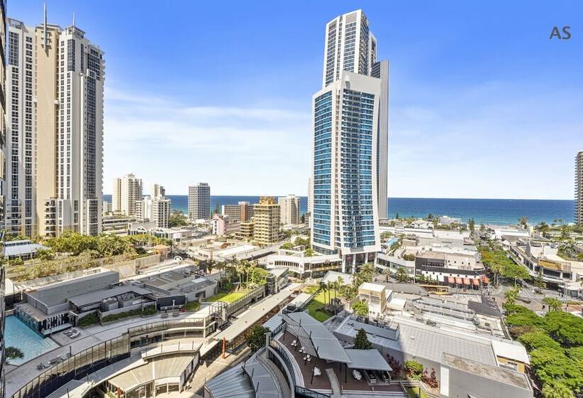 Circle On Cavill   Apartment Stay Private