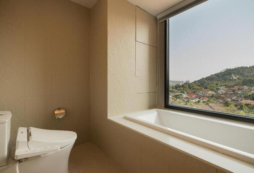 Arize Hotel Sri Racha