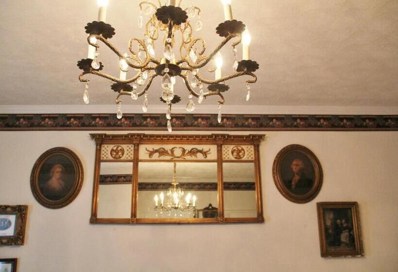 민박 Bluefield Inn, A Select Registry Propery