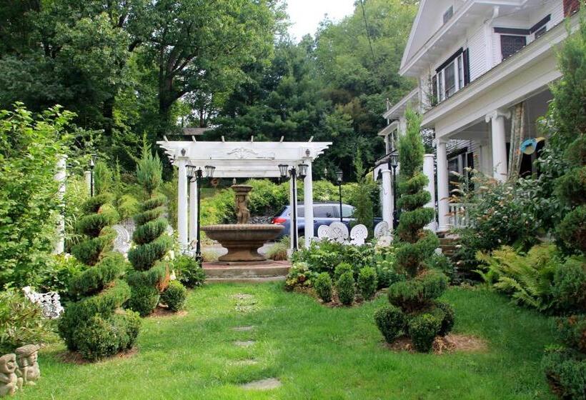 민박 Bluefield Inn, A Select Registry Propery