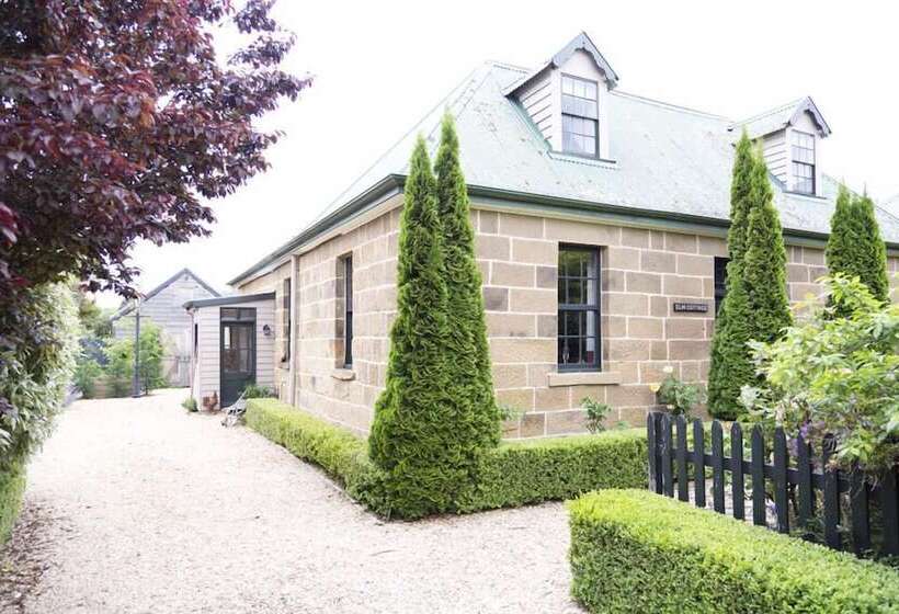 مبيت وإفطار Elm Cottage Barn