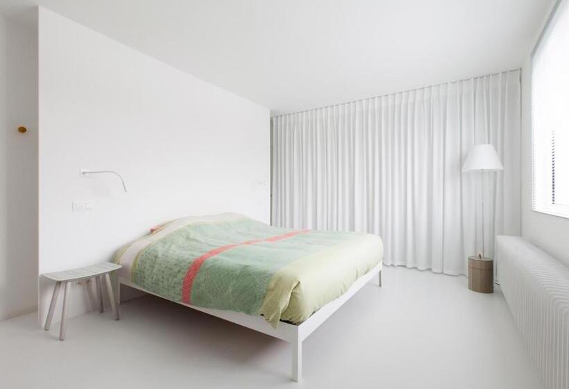 مبيت وإفطار Logieslogees