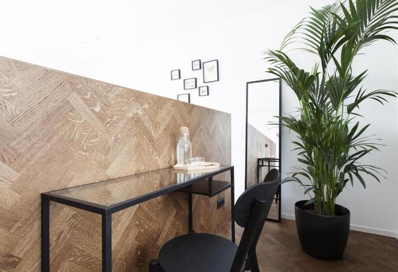 مبيت وإفطار Logieslogees