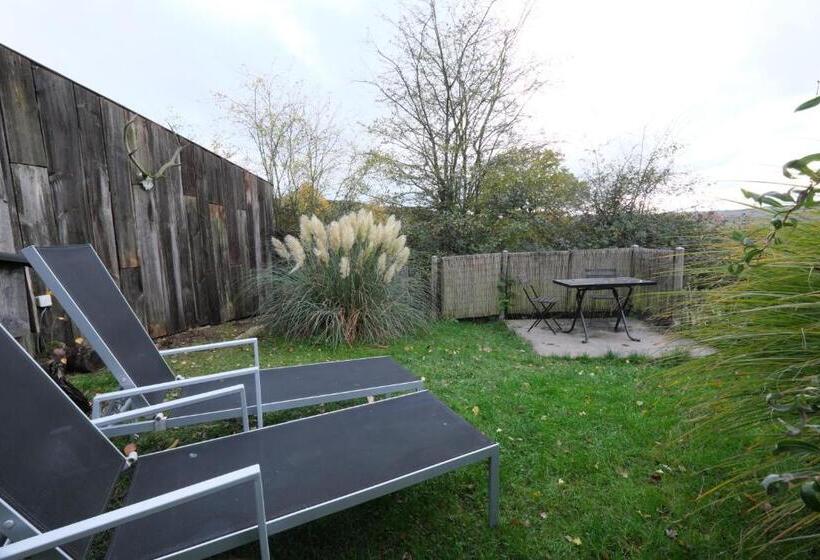 Bed and Breakfast Maison D'hôtes Cerf'titude