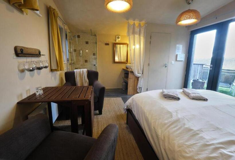 Bed and Breakfast Maison D'hôtes Cerf'titude