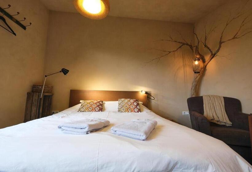 Bed and Breakfast Maison D'hôtes Cerf'titude