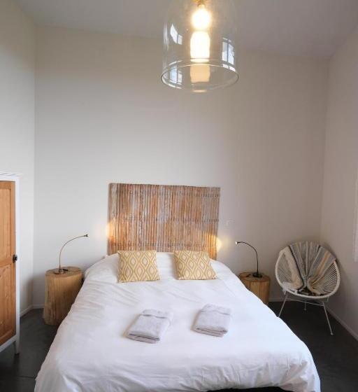 Bed and Breakfast Maison D'hôtes Cerf'titude