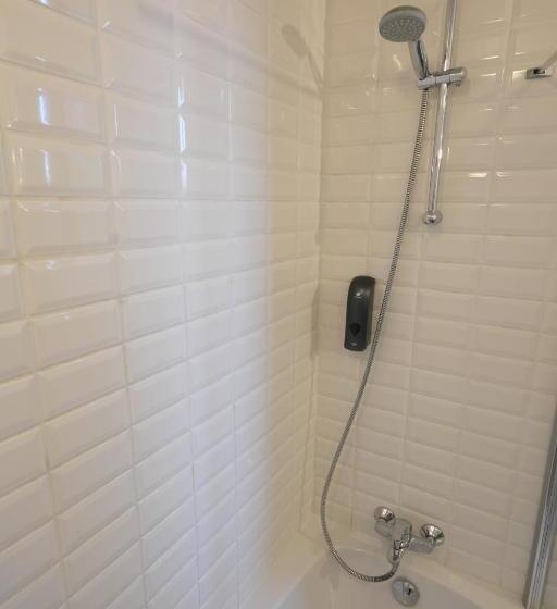 Bed and Breakfast Maison D'hôtes Cerf'titude