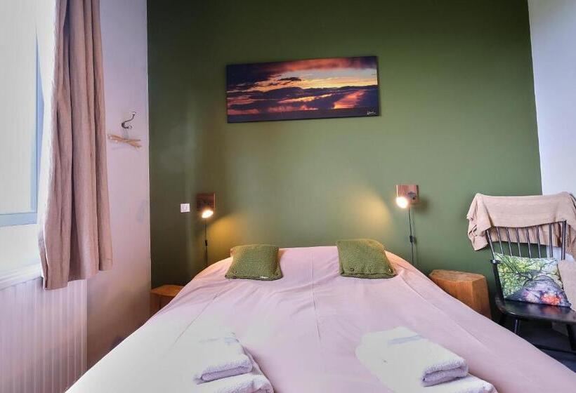 Bed and Breakfast Maison D'hôtes Cerf'titude