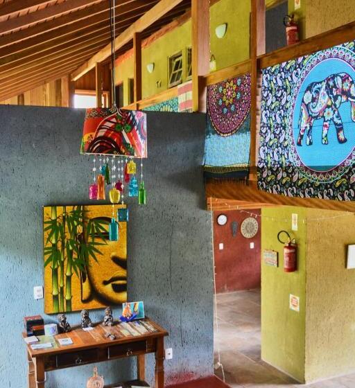 تختخواب و صبحانه Pousada Alma Da Gamboa