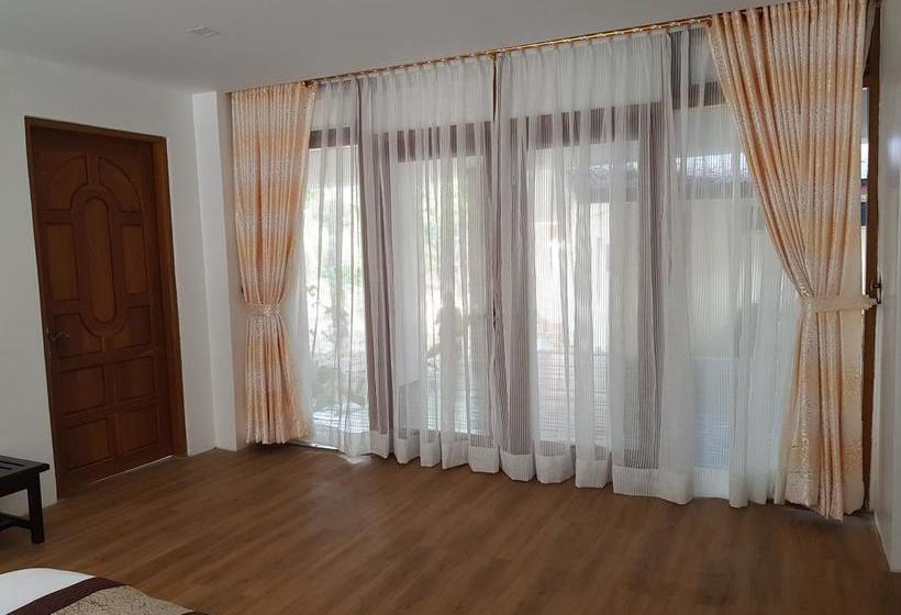 Coconut Island Resort