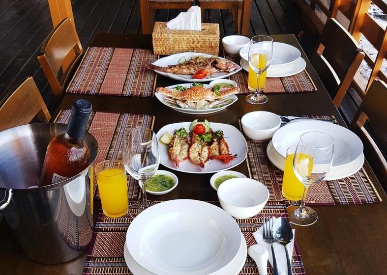 Coconut Island Resort