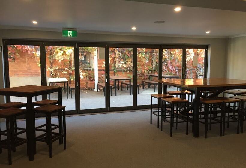 Finley Country Club Hotel Motel