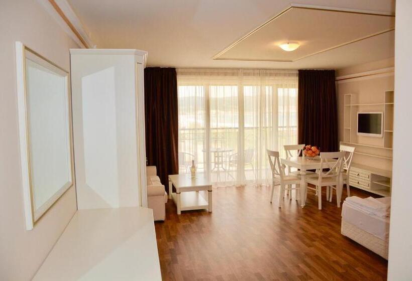 Golden Rainbow Beach