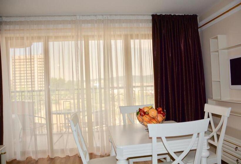 Golden Rainbow Beach