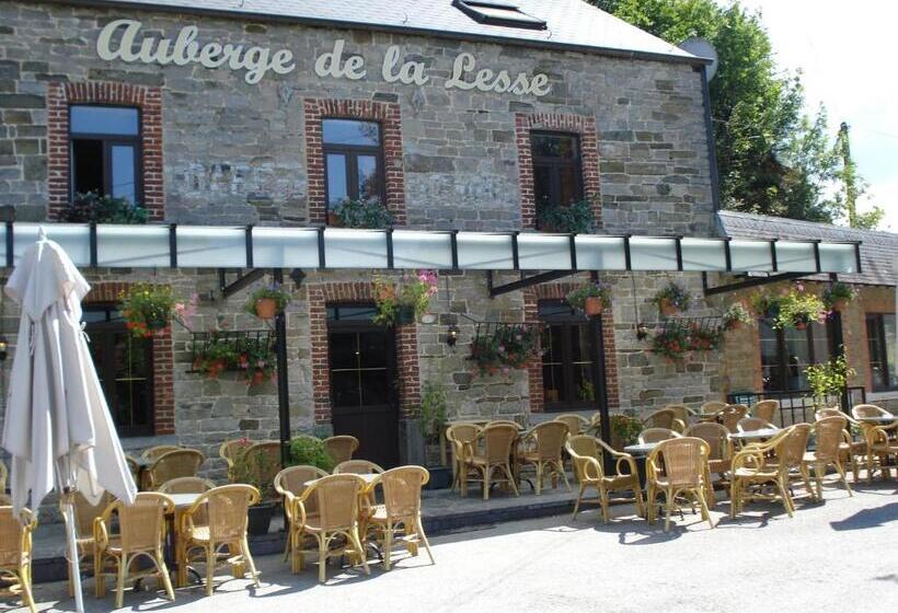 בית מלון כפרי Auberge De La Lesse