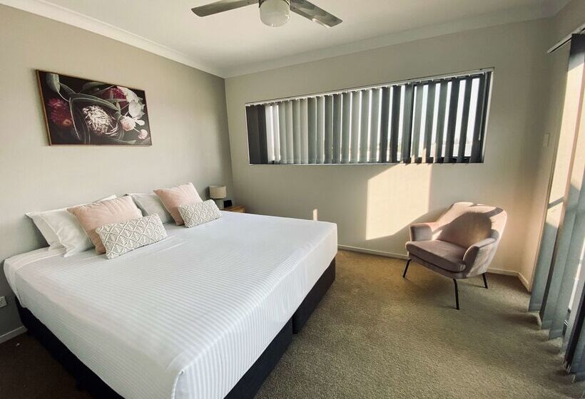 בית מלון כפרי Best Western Plus North Lakes