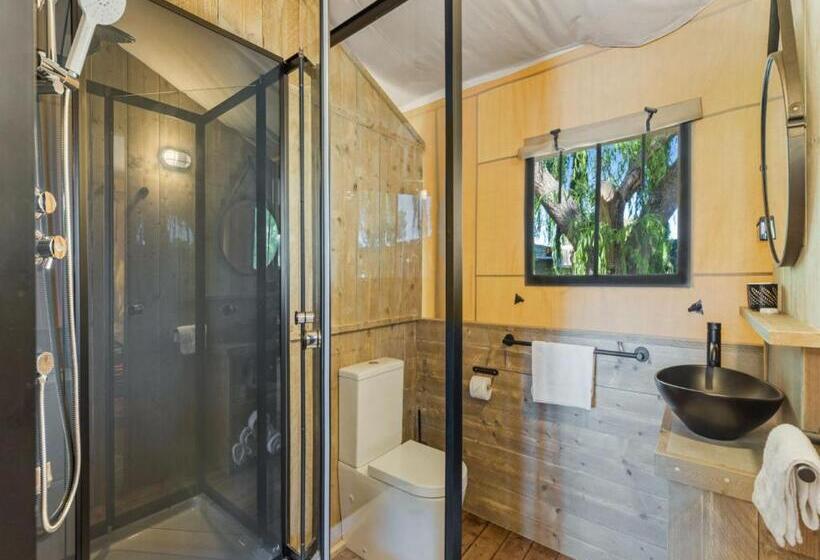 فندق Big4 Bendigo Marong Holiday Park