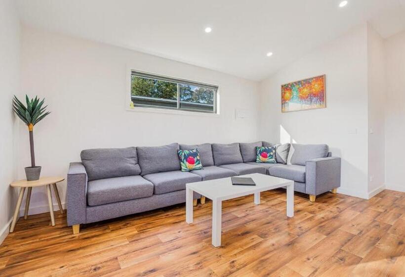 فندق Big4 Bendigo Marong Holiday Park