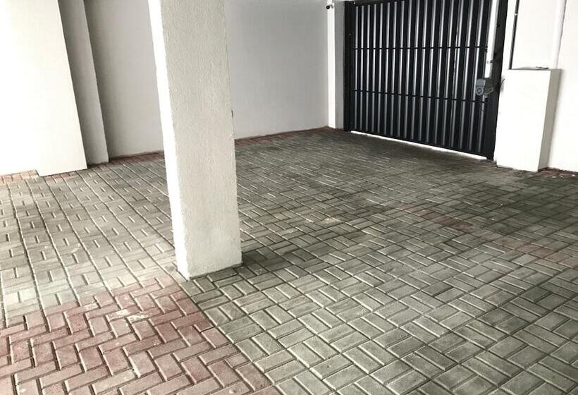 ホテル Blumenhof Balneário Camboriú