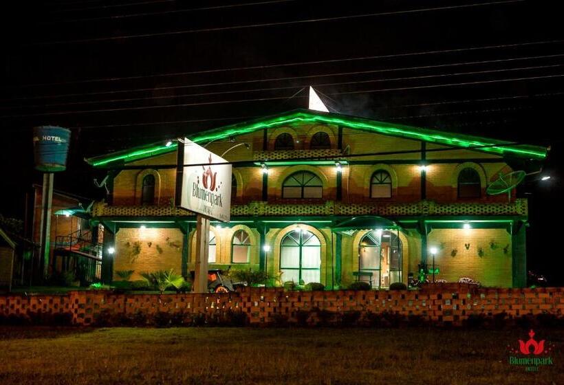 酒店 Blumenpark