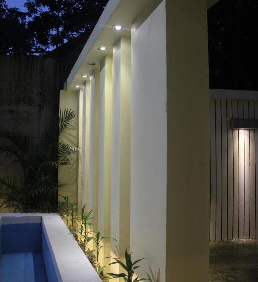 Hôtel Bottomhill Palace