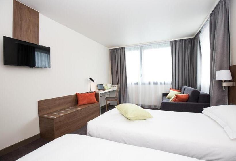 호텔 Campanile  Metz Centre Gare