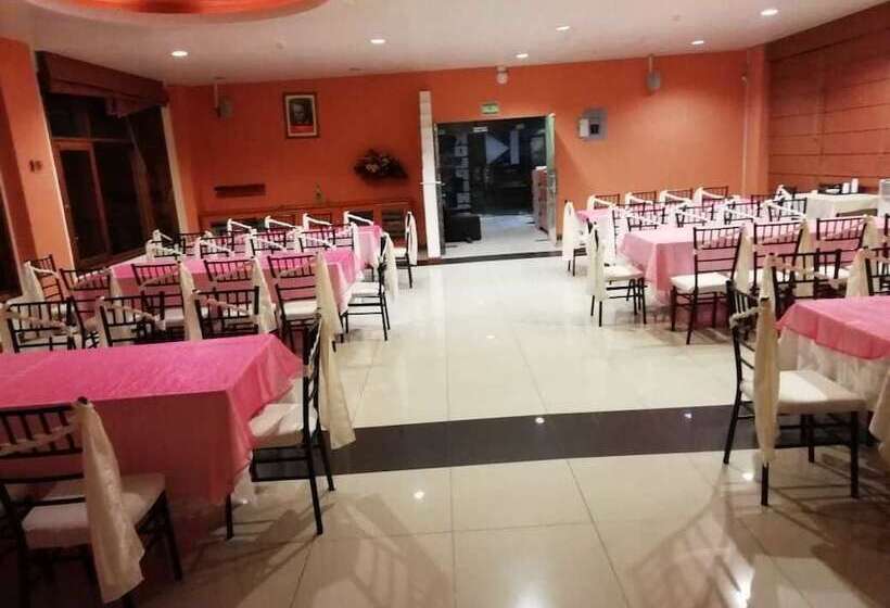 בית מלון כפרי Casa Kolping Quito