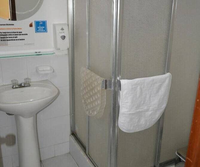 בית מלון כפרי Casa Kolping Quito