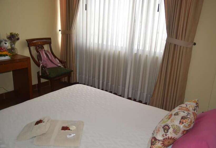 בית מלון כפרי Casa Kolping Quito