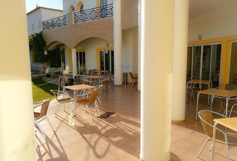 酒店 Club House Cvl